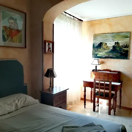 Casa de hóspedes Affittacamere Rossi *